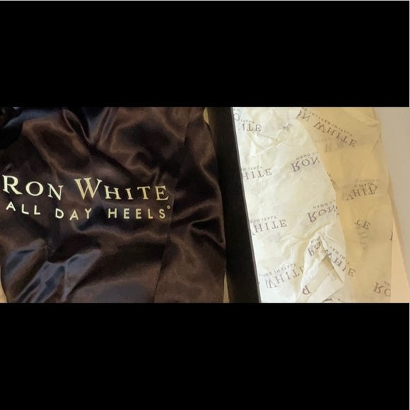 NWOT Ron White Blythe Kitten Heel Loafers SZ 39 Gloss Patent - Picture 10 of 14